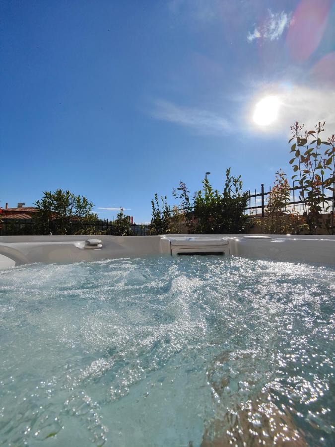 San Giorgio Design Home Con Jacuzzi Privata Кола Экстерьер фото