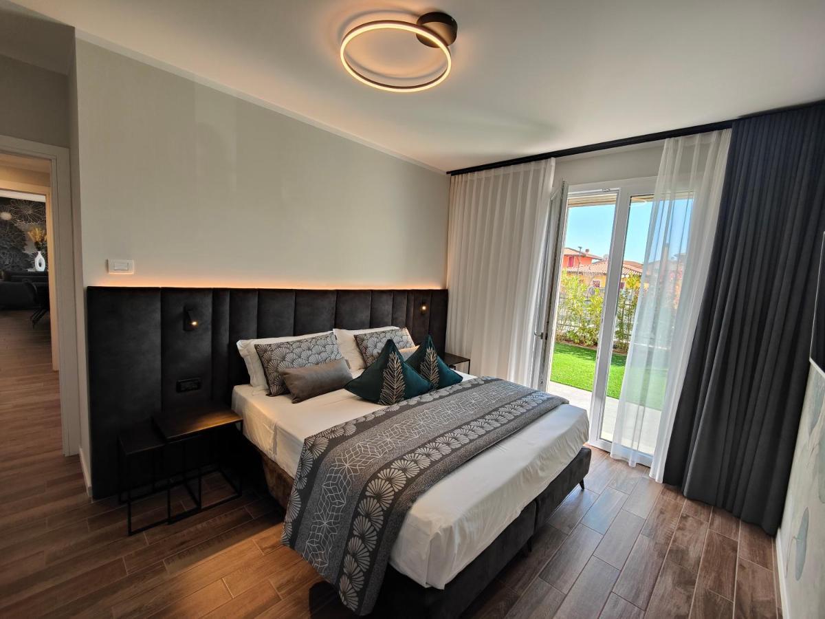 San Giorgio Design Home Con Jacuzzi Privata Кола Экстерьер фото