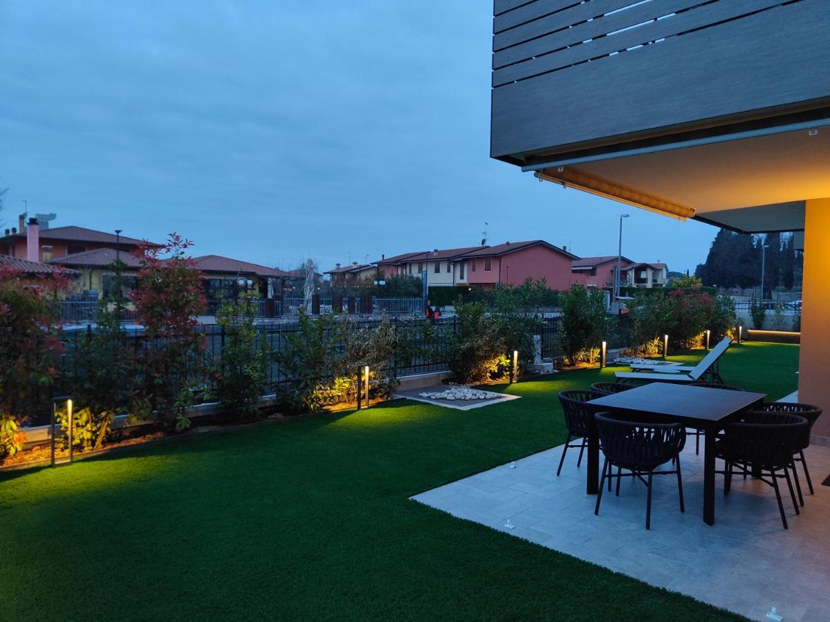 San Giorgio Design Home Con Jacuzzi Privata Кола Экстерьер фото